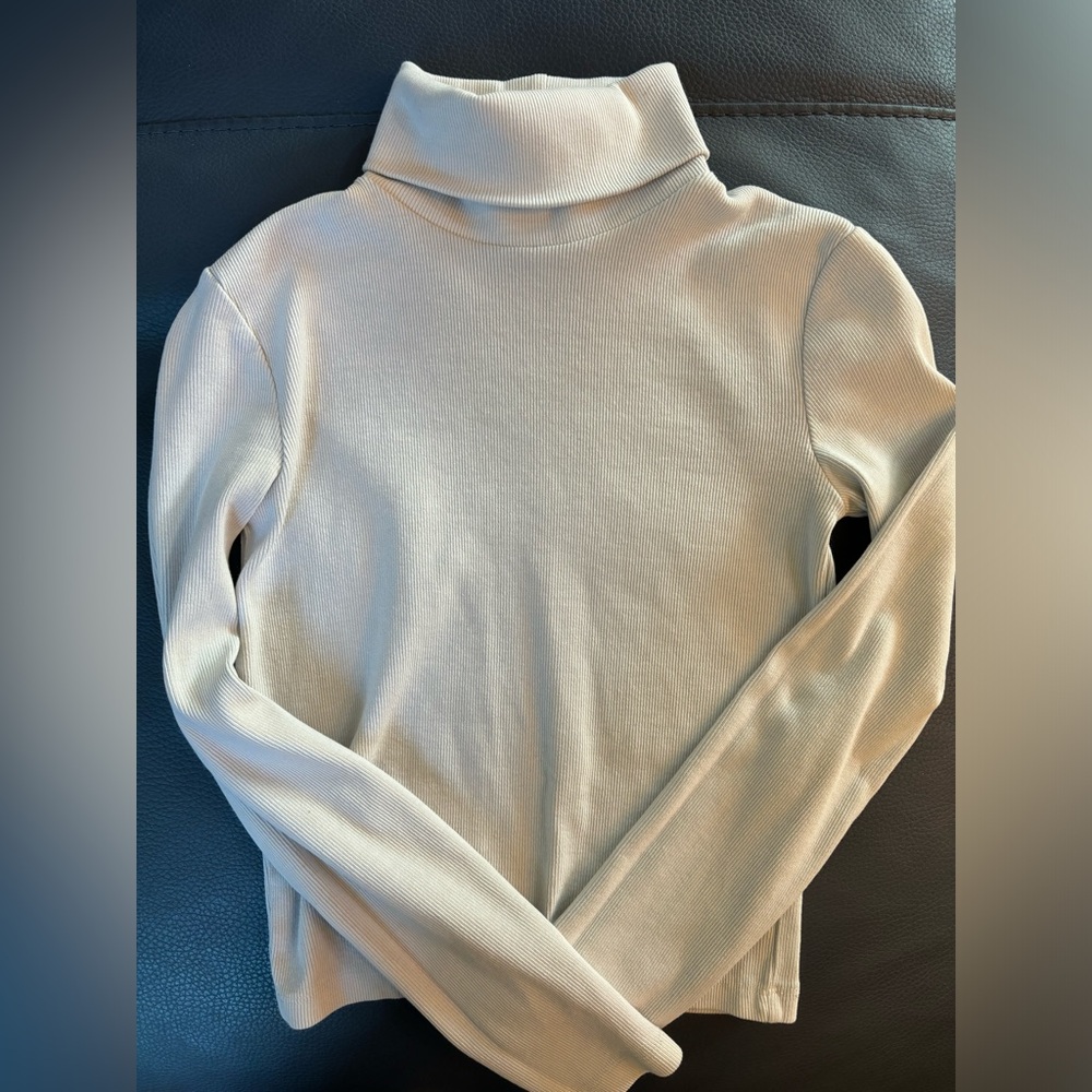 Zara | White Turtleneck Top - Size M